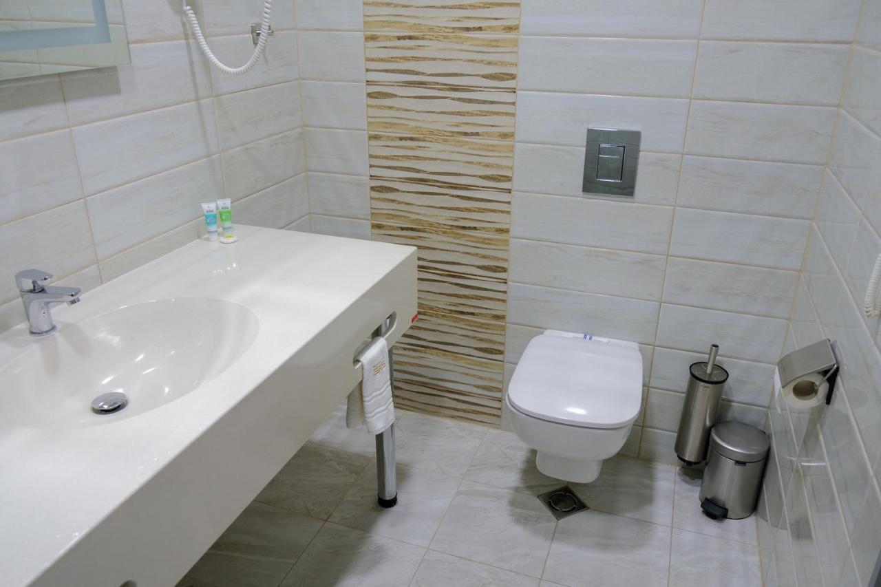 Sps Hotel Plovdiv Eksteriør billede
