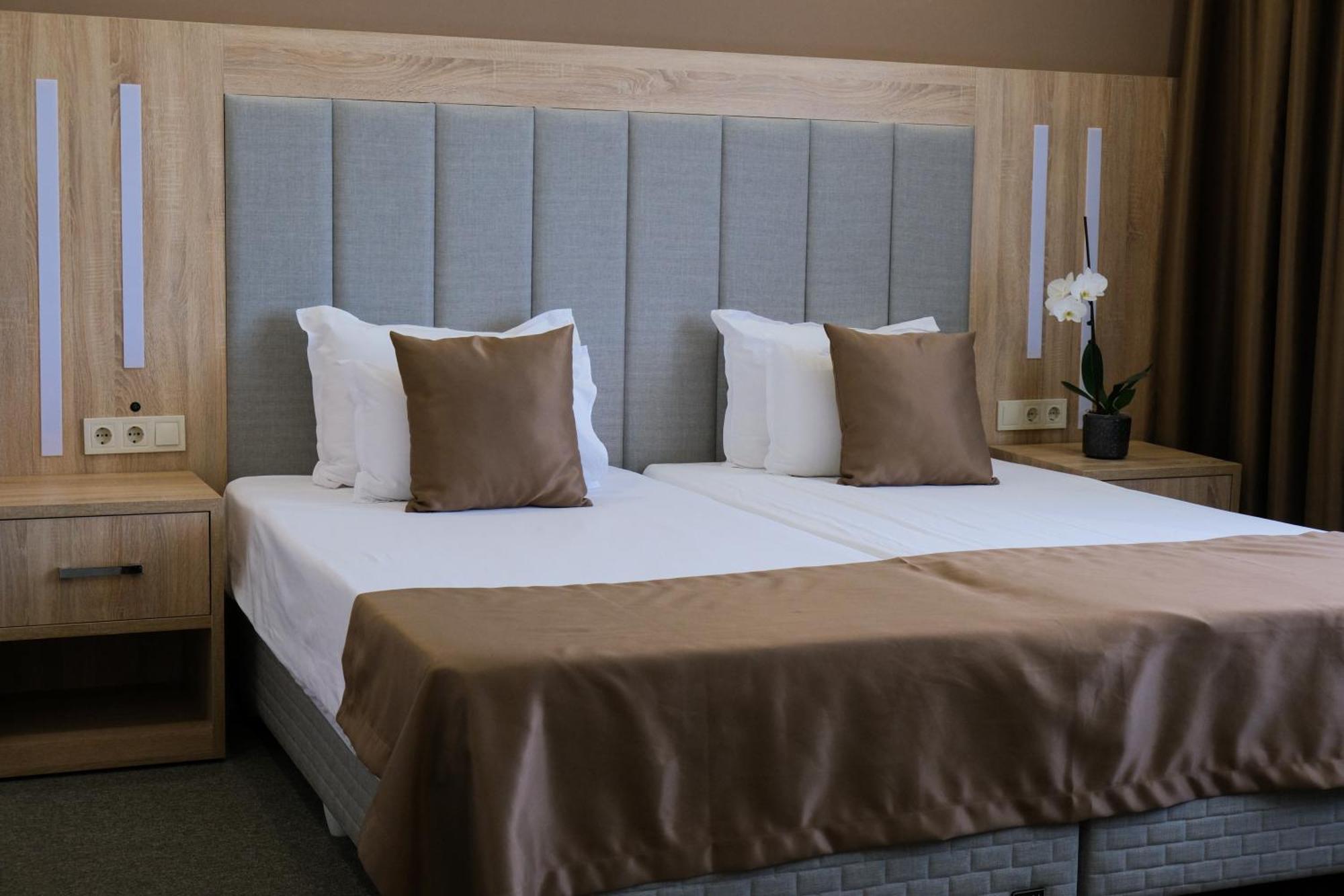 Sps Hotel Plovdiv Eksteriør billede