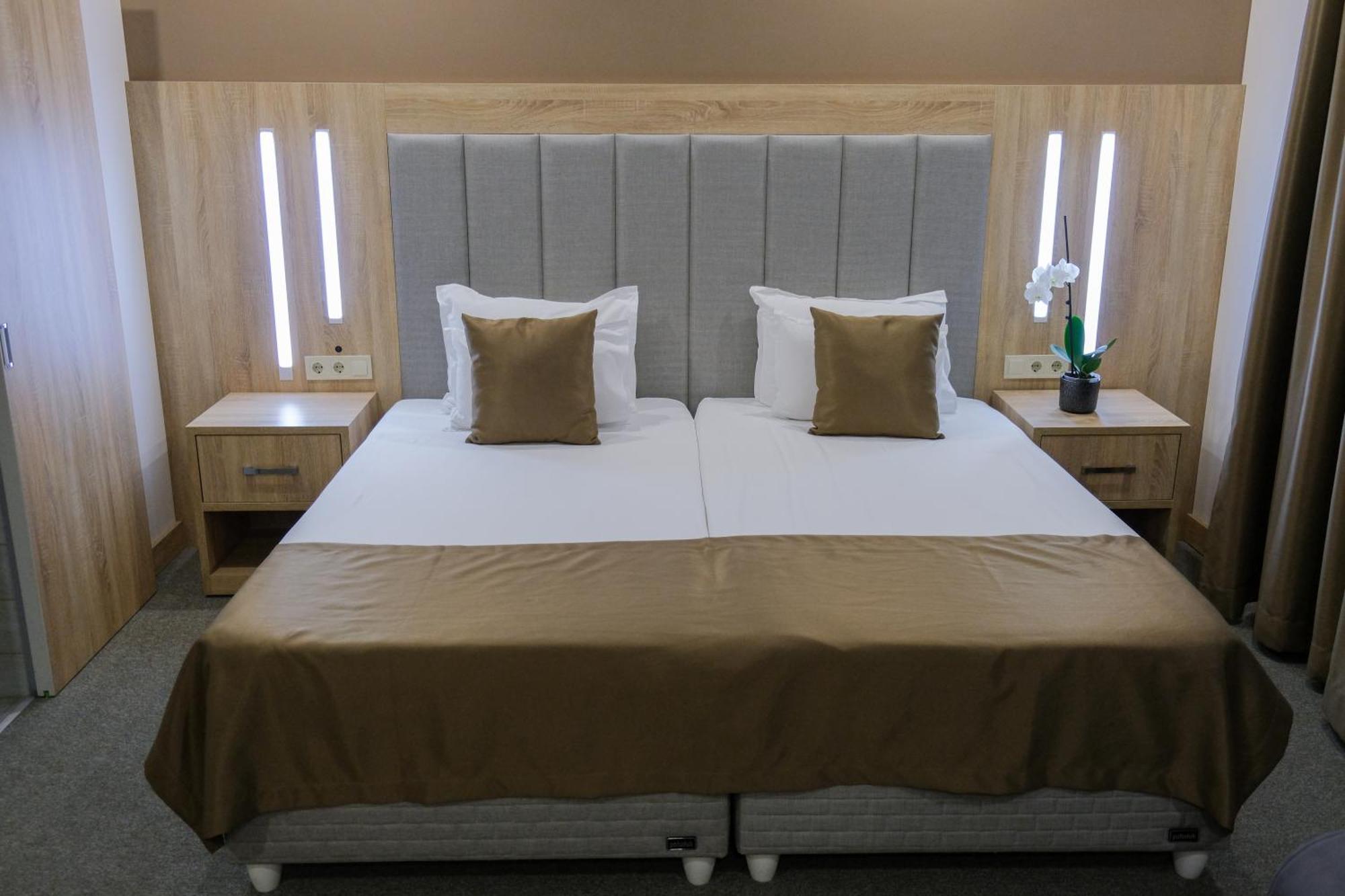 Sps Hotel Plovdiv Eksteriør billede